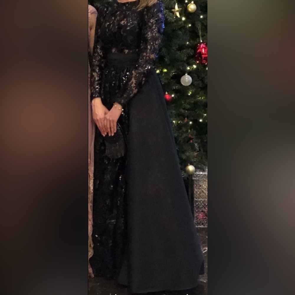Formal dresses it’s beautiful, elegant dress !